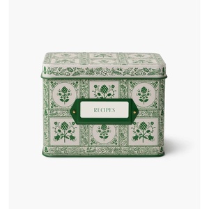 RIFLE PAPER CO. Recipe Tin, Includes 24 Individual Cards and 12 Dividers, Holds Approximately 200 Inserts, Box Size 4.25″ W x 6.25″ L x 5″ H, Home Sweet Home Design(Artichoke)